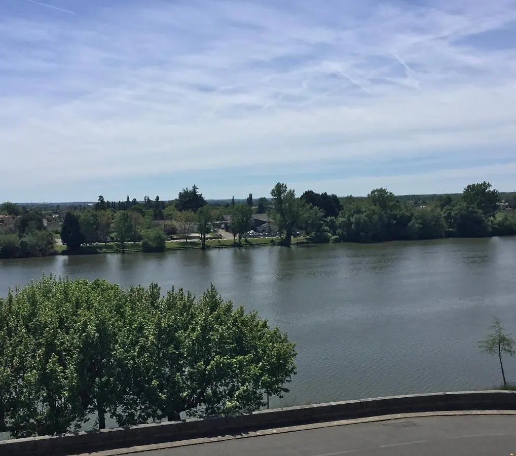 **  Hotel Pont Napoleon Moissac Frankreich